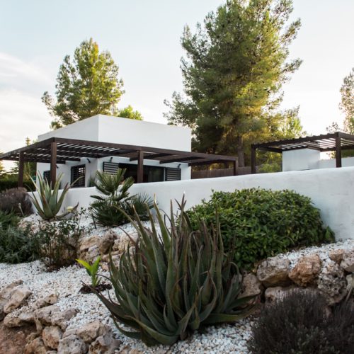 JARDIN-PISCINA-1